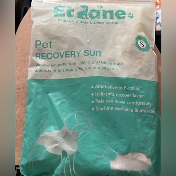 NWT ETDANE Recovery Suit for Dog Cat White Cloud Small Surgical Recovery Onesie - Picture 8 of 9